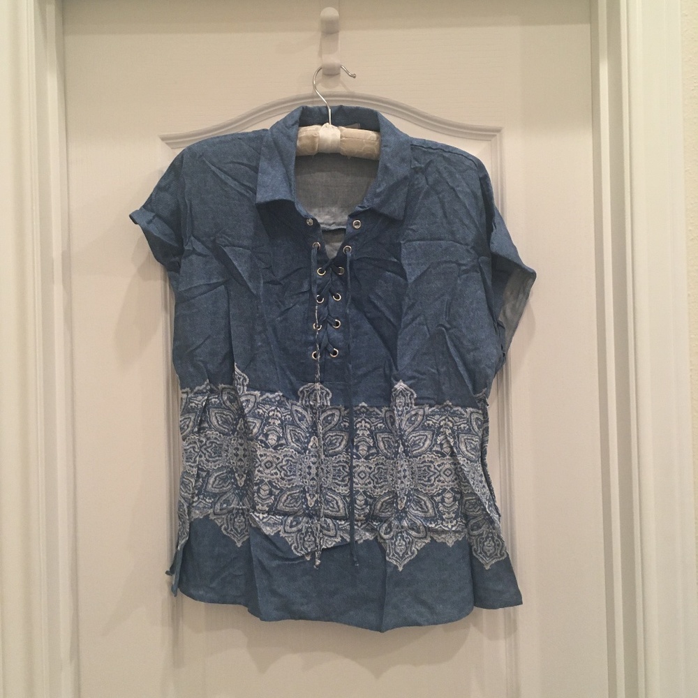Modcloth Lace-Up Short Sleeve Shirt Top Made in US